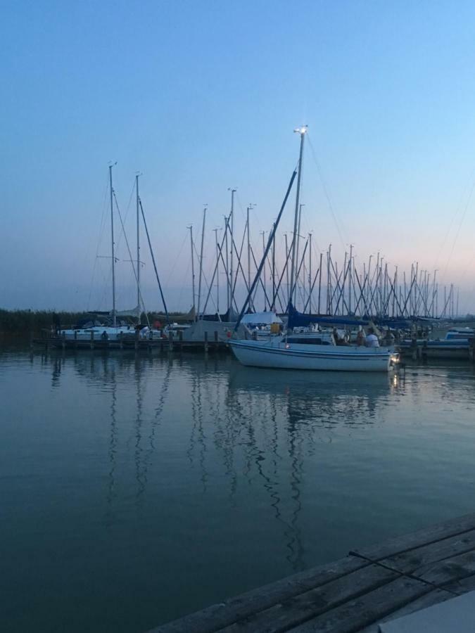 Gute Stube Apartment Weiden am See